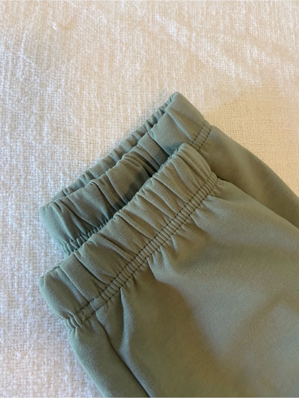 Yogalicious Sage Green Elastic Waist Lounge Pants with Pockets - Scuba Joggers M - Picture 5 of 11